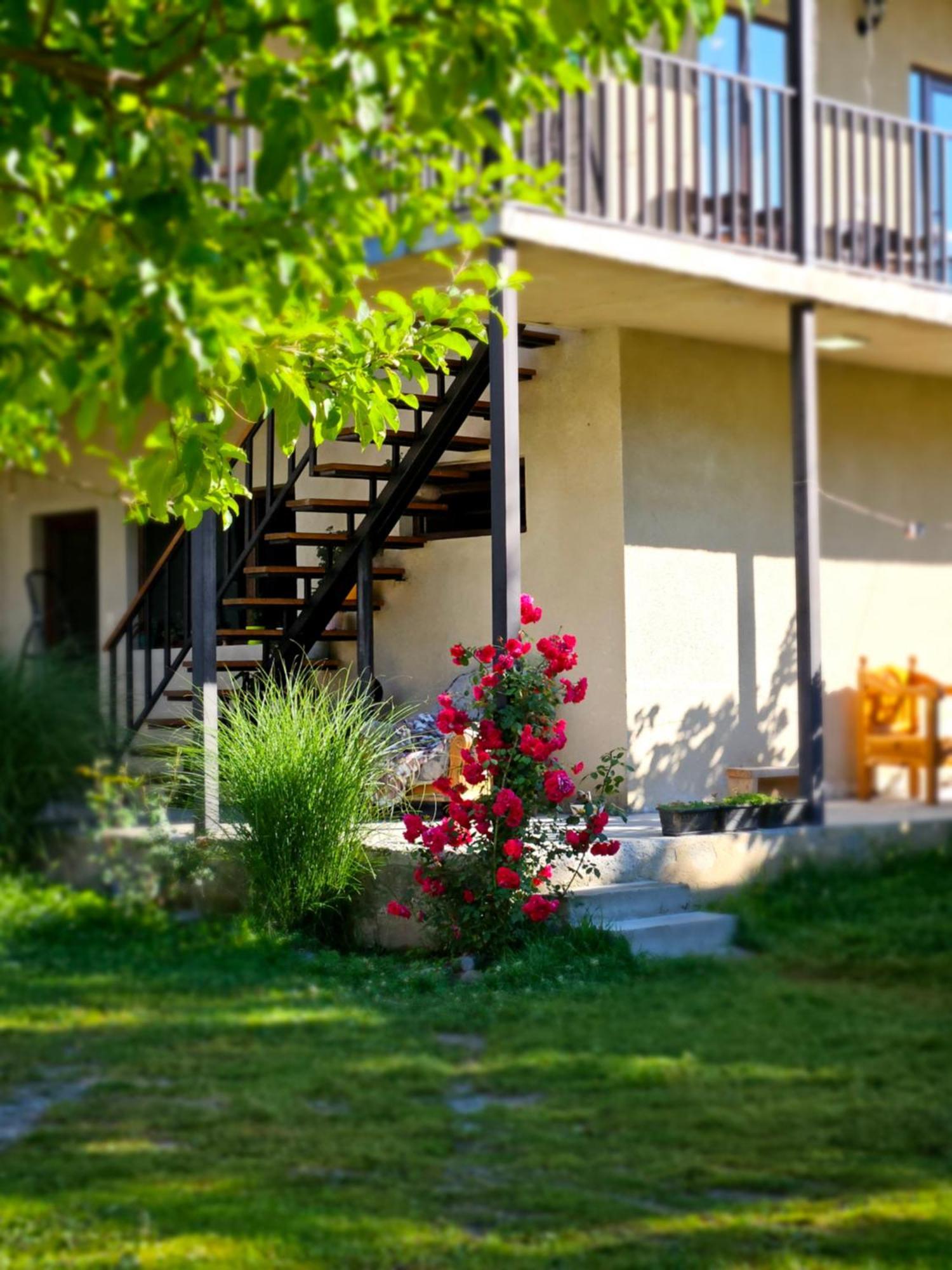 House B&B Mestia Exterior foto